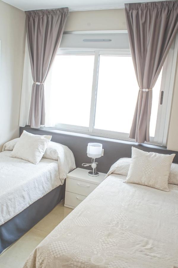 Apartament Miramar Primera Linea De Playa *